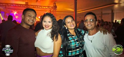 Cobertura Noite Do Flashback (39)